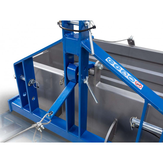 Транспортна кутия с механично разтоварване за трактор Graecus BM100