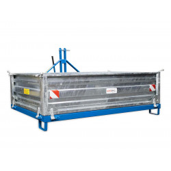 Транспортна кутия с механично разтоварване и раздвижени канати за трактор Graecus CM140