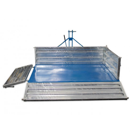 Транспортна кутия с механично разтоварване и раздвижени канати за трактор Graecus CM140