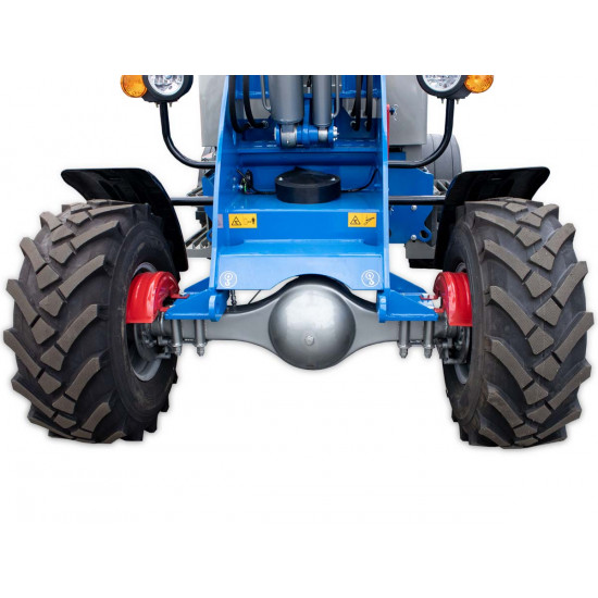 Телескопичен челен товарач с кабина и 4х4 Graecus T-LD13 Cab