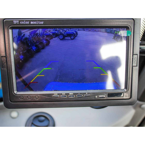 Телескопичен челен товарач с кабина и 4х4 Graecus T-LD13 Cab