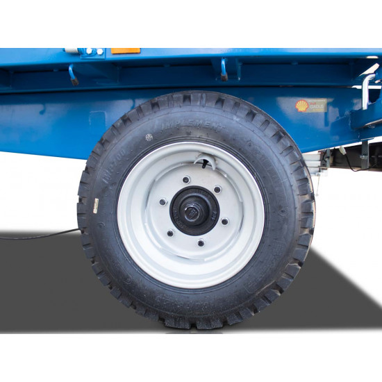 Ремарке едоосно с капацитет 3000 кг.с три-странно хидравлично изсипване Graecus MT3000-3H