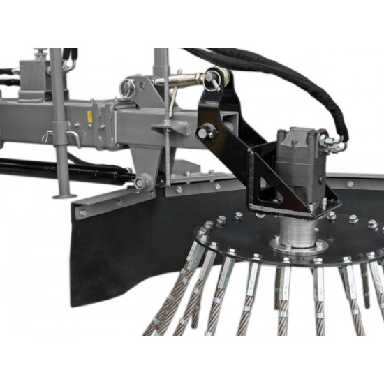 Хидравлична четка за плевели за трактор 70 см. хидравлично изнасяне Graecus YBZ